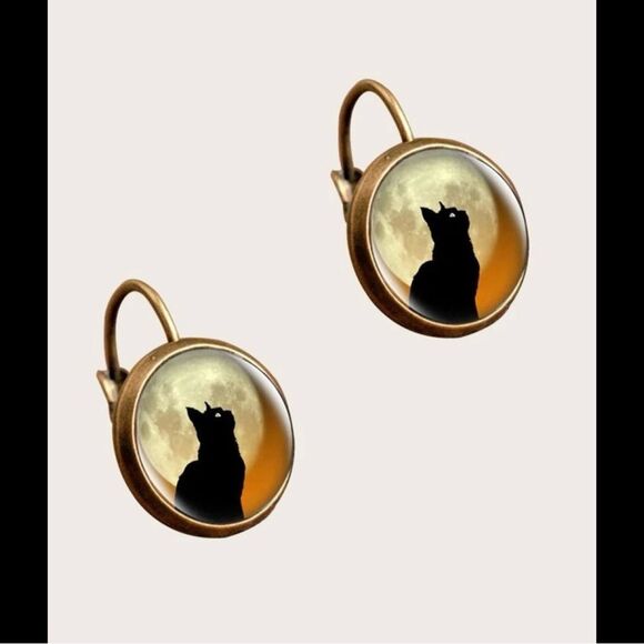 Goth Black Cat & Moon Round Earrings - Picture 3 of 4